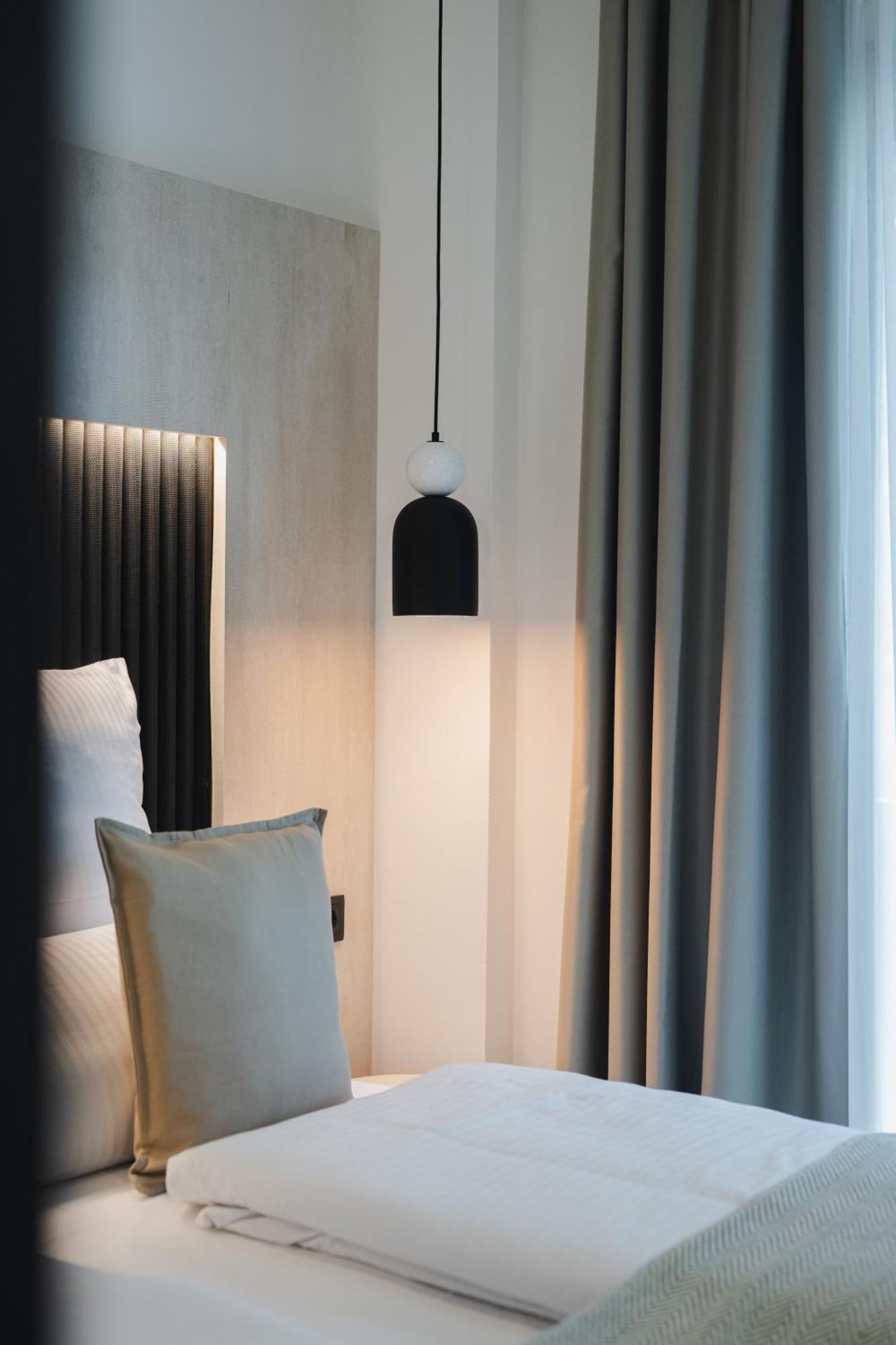 Casa Cuatro Boutique Hotel - Adults Recommended Novo Sancti Petri Exterior photo